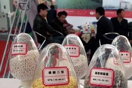 厂家生产的化肥可掺农药吗