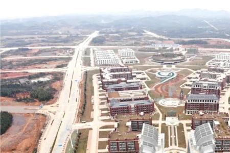 南宁理工学院武鸣校区多大