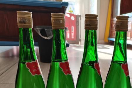 45度绿脖西凤是粮食酒吗