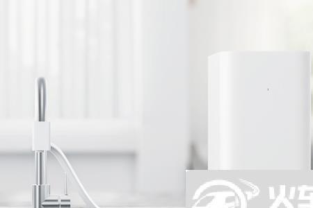 小米净水器主机闪橙灯