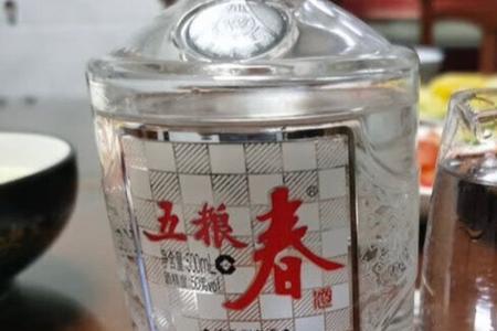 白酒是不是溶液