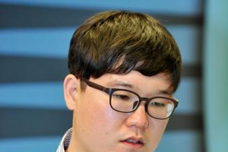 杨鼎新身高多少