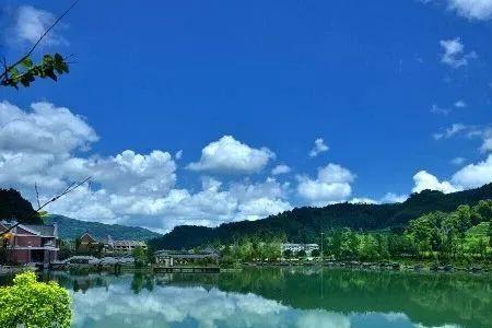 云贵胜江南全诗