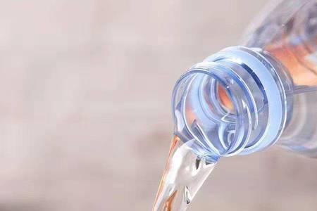 怎么形容矿泉水