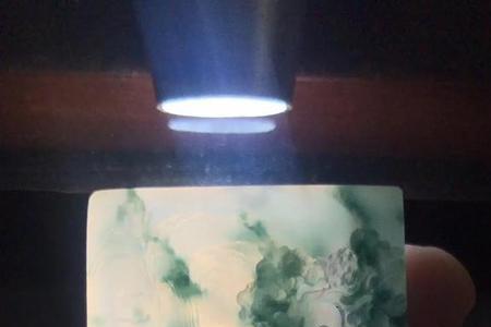关于翡翠山水的诗句