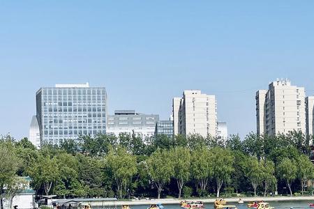 北京青年湖公园湖深多少