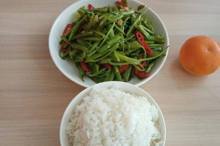 两个人一顿吃多少米