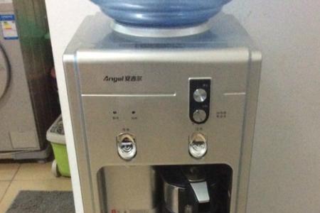 安吉尔饮水机排气孔漏水