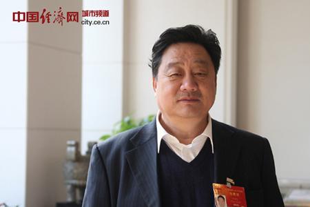 富华酒店董事长