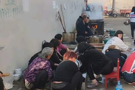 农村邻居家的孩子叫什么