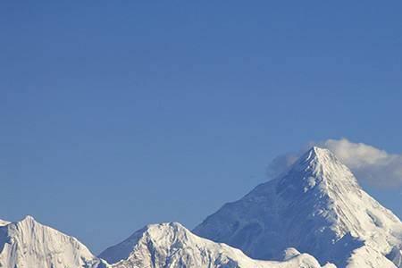 康定最高山峰