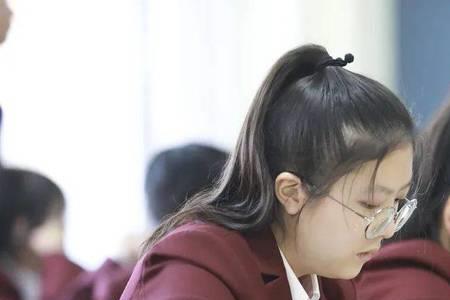淄博双语学校一年学费多少