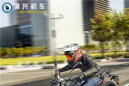 贝纳利tnt150的优缺点