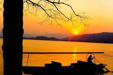 迟暮夕阳什么意思