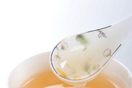 周氏西湖藕粉盒装的正确泡法