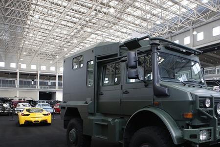 乌尼莫克和g63哪个好