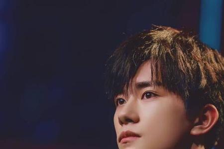 易烊千玺的造型师都是谁