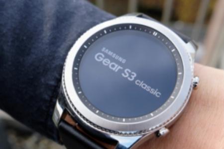 三星watch2屏幕不亮