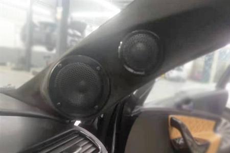 B6迈腾音响怎么装