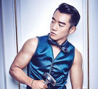 郑恺幸运色