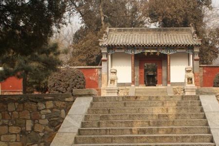 普照寺修建者