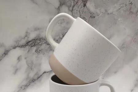 陶瓷釉涂层掉了还能用吗