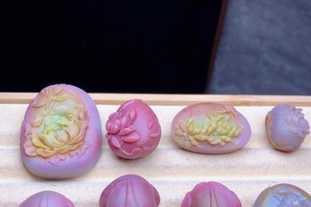 盐源玛瑙荷花貔貅怎么串