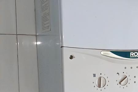 海顿壁挂炉不点火又不报故障
