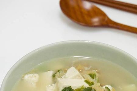 鳕鱼肚炖汤做法大全
