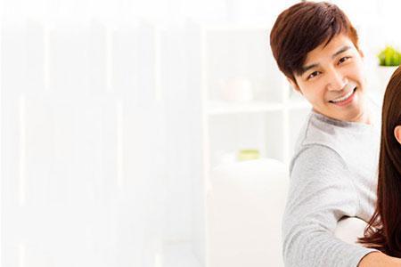靠老公养的女人叫什么