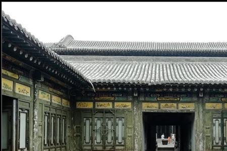 三多堂和曹家大院是一个地方吗