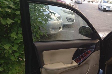 伊兰特停车如何自动锁车