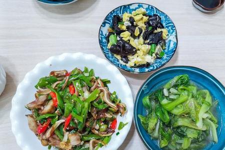 为什么两个人不能点三个菜