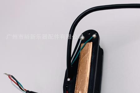 电吉他是双拾音器好