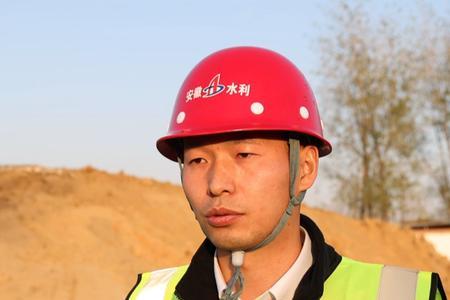 工地上生产经理和技术总工谁大