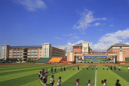 2022年西昌航天学校开学时间