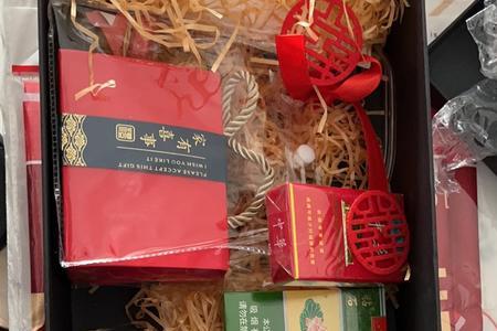 给伴郎红包了还要给伴手礼吗