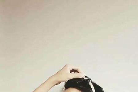 一个男生越长越像女生咋回事