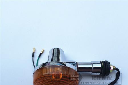 豪爵摩托车上的双向灯怎么开