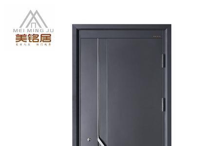 入户门是灰色的包什么门口好看