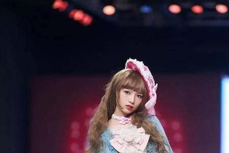 一件Lolita可以穿几个季节