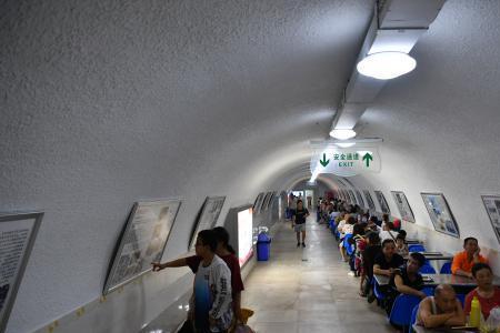 地下室与防空洞哪个避暑效果好