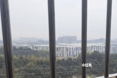 华龙家园离哪个地铁口最近