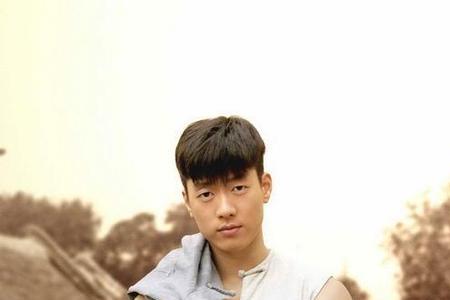 北方有佳人卢白更扮演者