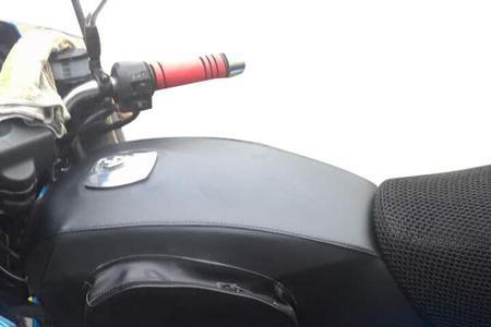 hj125油箱容积