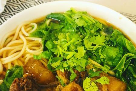 快速蒸牛肉面的做法
