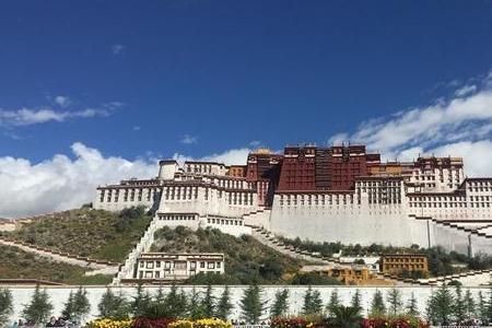 西藏户口可以在重庆读吗