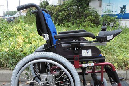 轮椅电池损耗如何修复