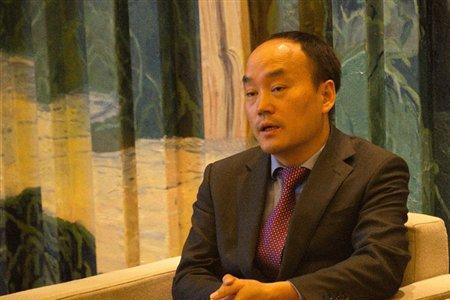华晟集团是谁的子公司