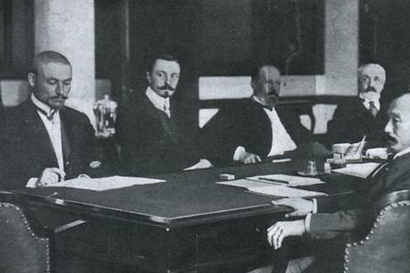 1904年6月16日世界历史